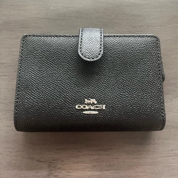 Coach Textured Black Leather Wallet - Picture 1 of 4
